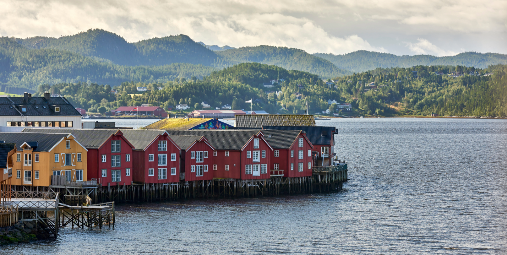 Namsos (Norvève) / 279 km / 4 ferries